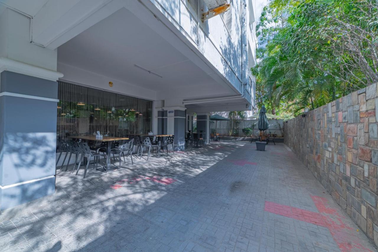 Hotel Athome , Whitefields, Kondapur Hyderabad Luaran gambar