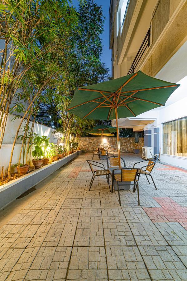 Hotel Athome , Whitefields, Kondapur Hyderabad Luaran gambar