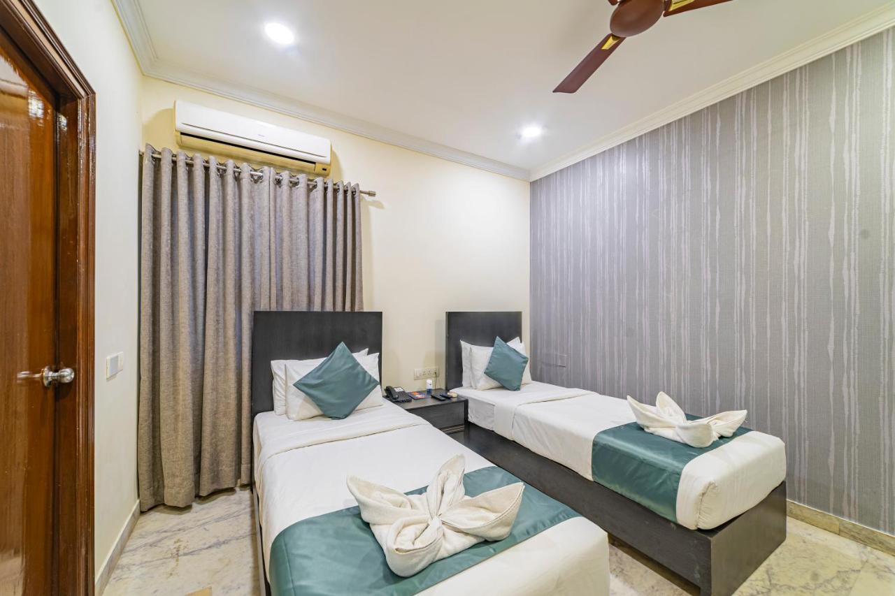 Hotel Athome , Whitefields, Kondapur Hyderabad Luaran gambar