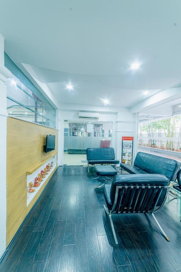 Hotel Athome , Whitefields, Kondapur Hyderabad Luaran gambar