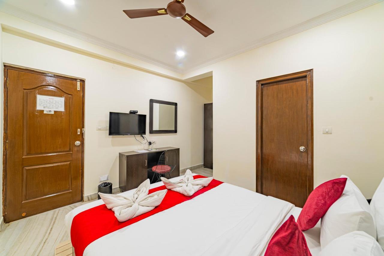 Hotel Athome , Whitefields, Kondapur Hyderabad Luaran gambar