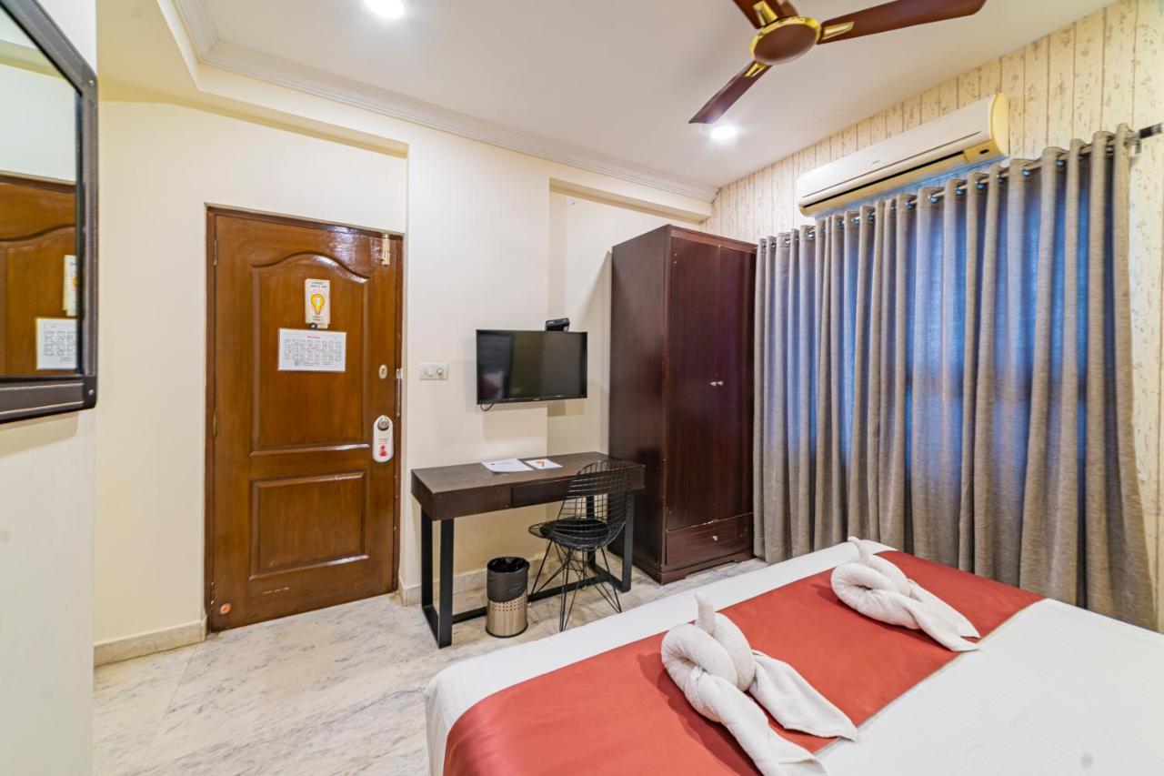 Hotel Athome , Whitefields, Kondapur Hyderabad Luaran gambar