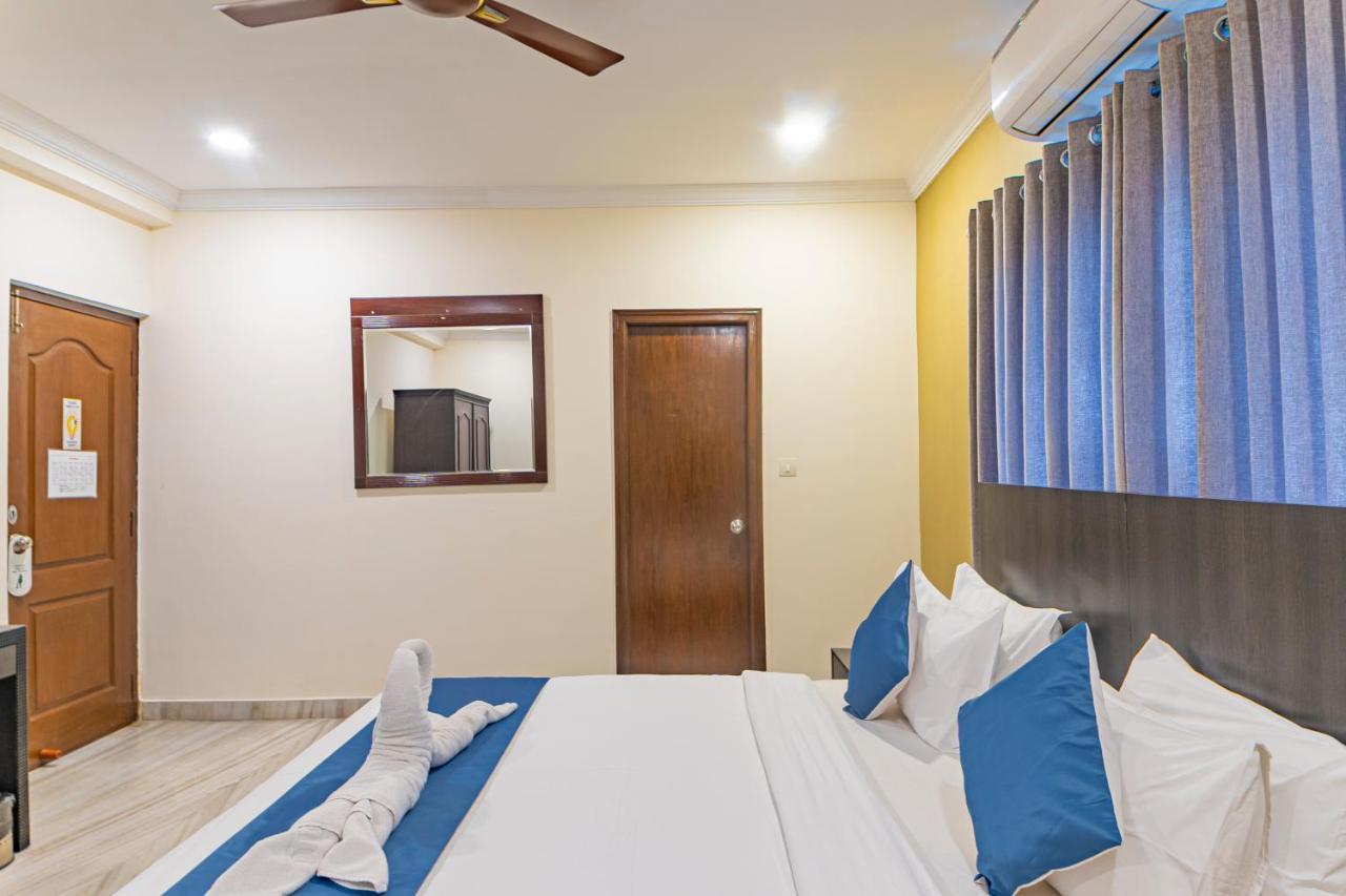 Hotel Athome , Whitefields, Kondapur Hyderabad Luaran gambar